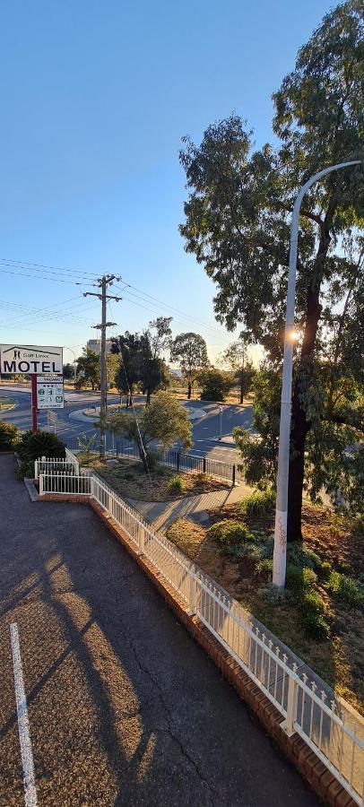 Golf Links Motel タムワース エクステリア 写真