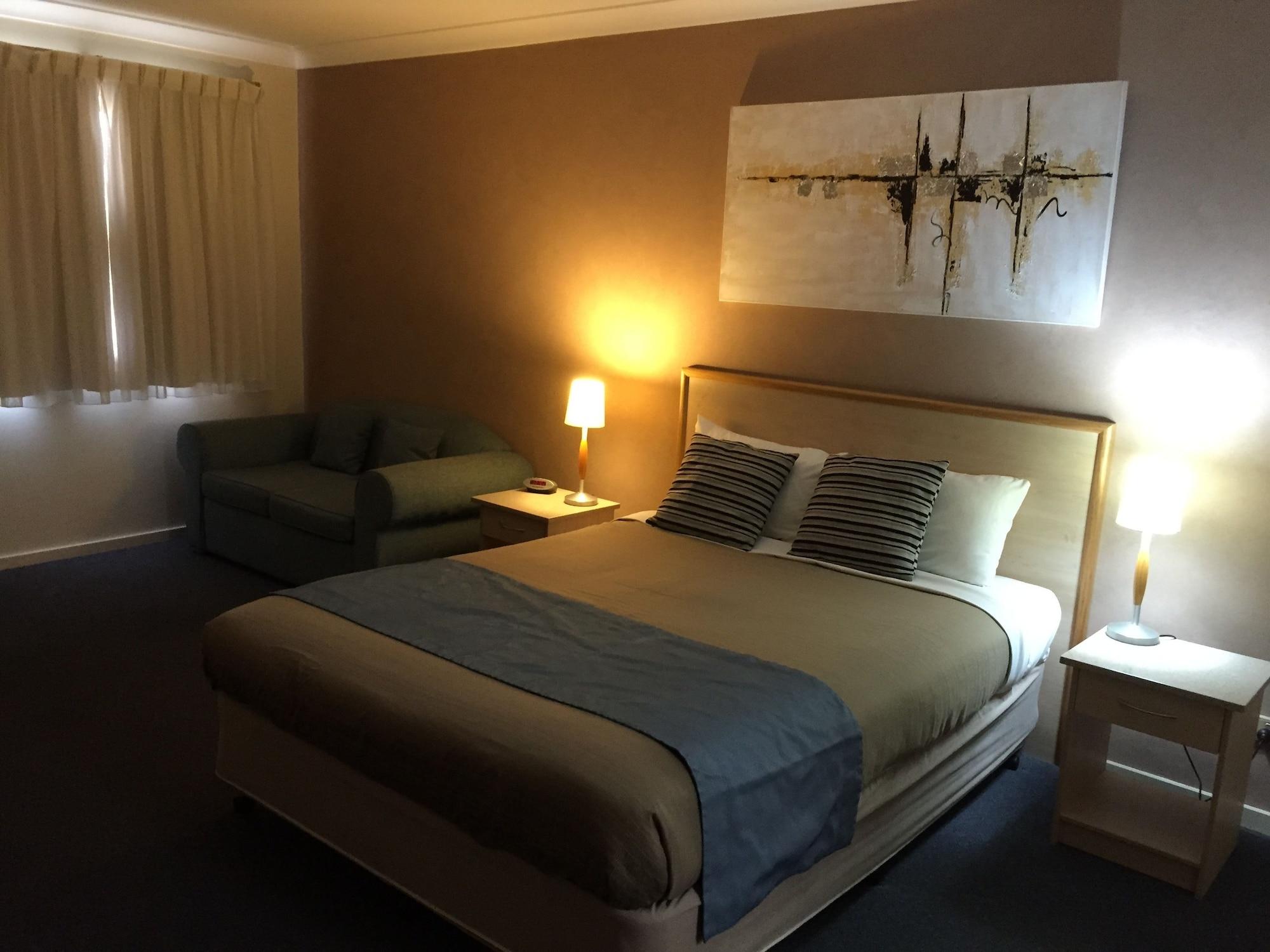 Golf Links Motel タムワース エクステリア 写真