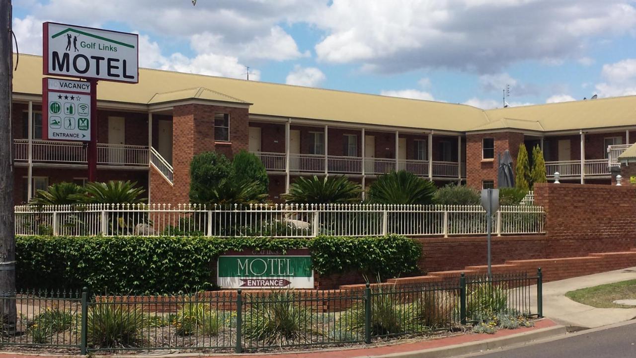 Golf Links Motel タムワース エクステリア 写真