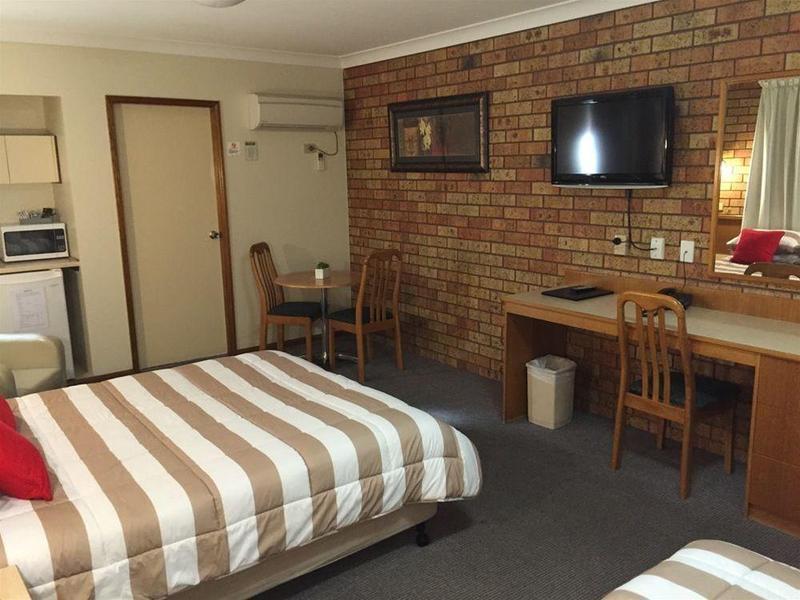 Golf Links Motel タムワース エクステリア 写真